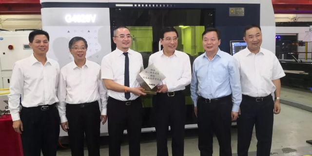 0227_201125_968.jpg 215-2.jpg